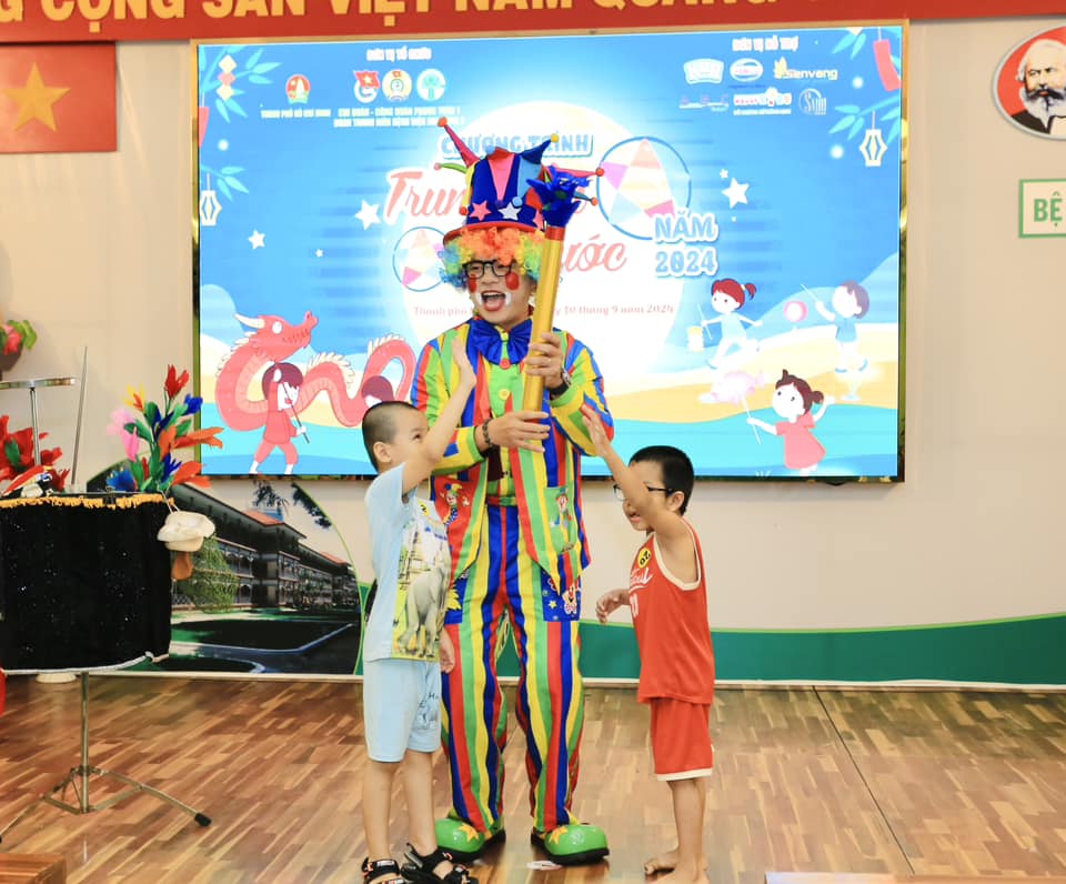 Giá Thuê Ảo Thuật Gia Tại TPHCM. Ảnh 2